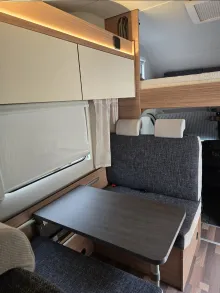Fahrzeugbild Weinsberg CaraHome 650 DG 15 Monate alt wie neu mit viel #7