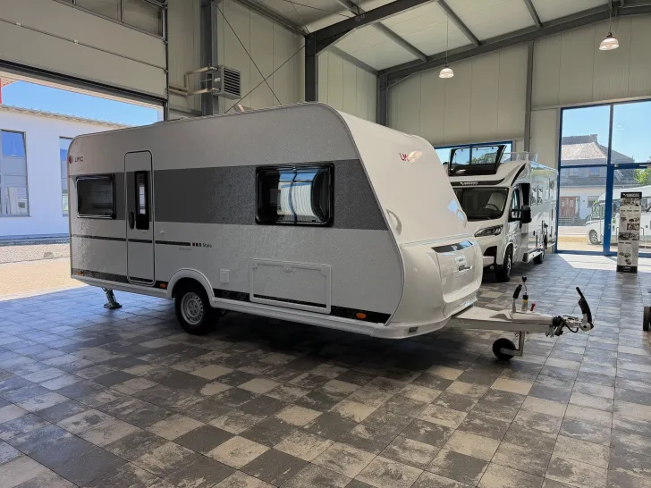 Fahrzeugbild LMC Style 440 D #18