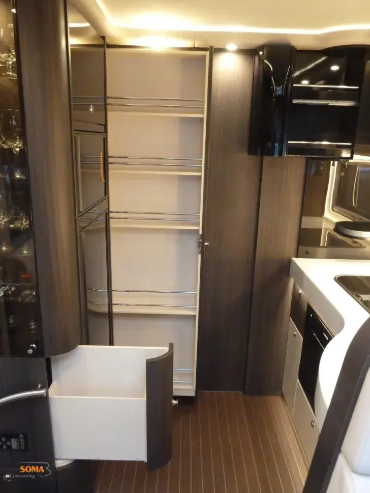 Fahrzeugbild Concorde Carver Select 850 L #16