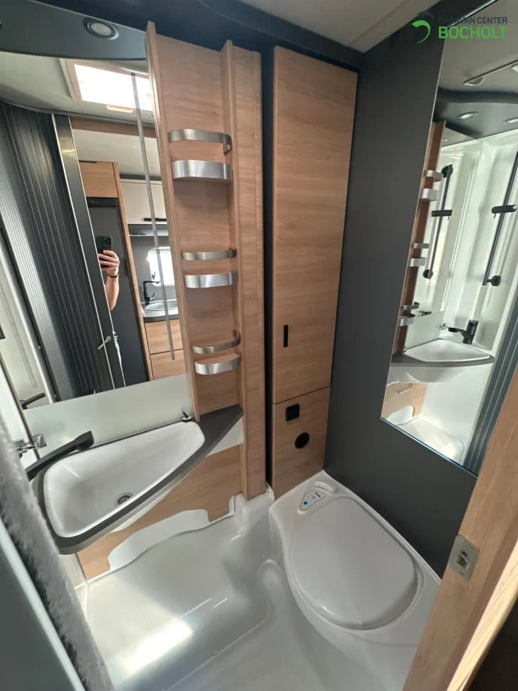 Fahrzeugbild Knaus LIVE TI 650 MEG PLATINUM SELECTION Adaptiver Tempomat #9