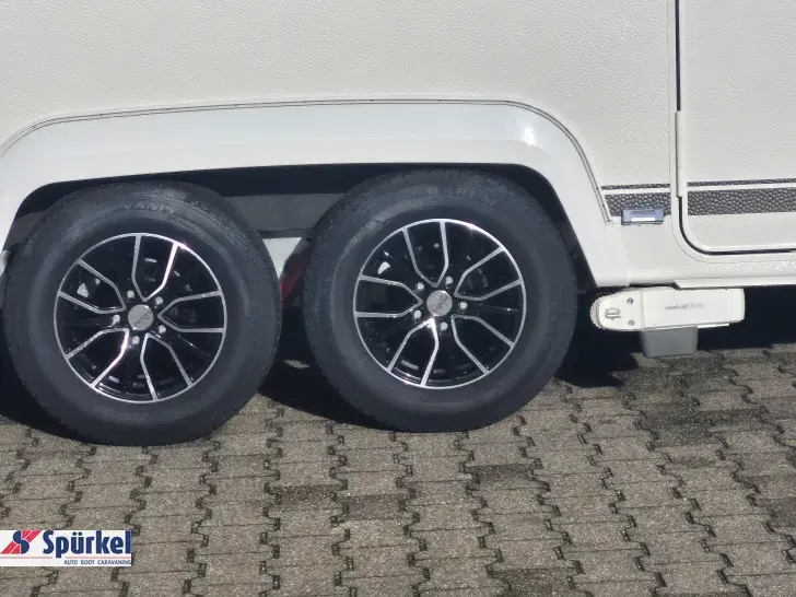 Fahrzeugbild Fendt Tendenza 650 SFD *Autark*Klima*Mover*Hubstützen #21