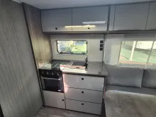 Fahrzeugbild Fendt Tendenza 650 SFD *Autark*Klima*Mover*Hubstützen #13