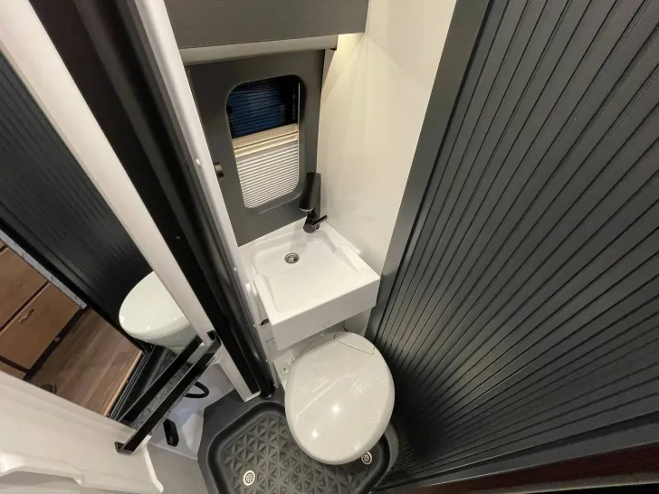 Fahrzeugbild Knaus BOXLIFE 540 MQ PLATINUM SEL. 20YEARS #40