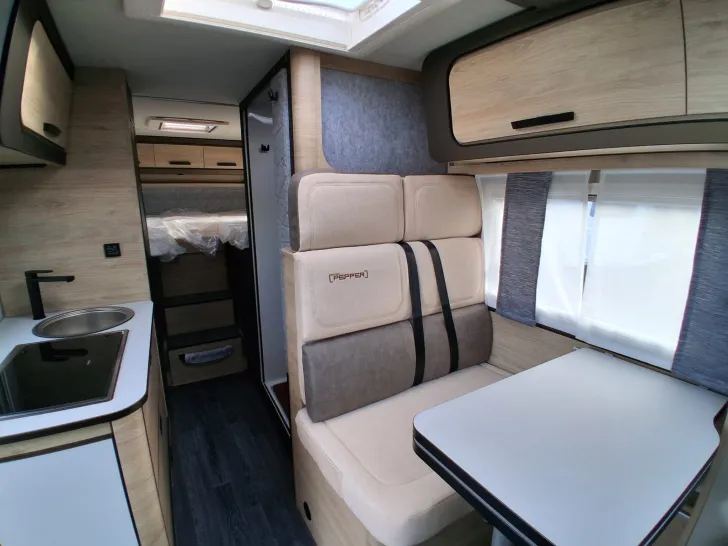 Fahrzeugbild Weinsberg CaraCompact EDITION PEPPER 600 MEG Modell 2027 #7