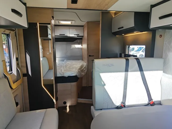 Fahrzeugbild Knaus L!VE WAVE PLATINUM SELECTION 650 MF #19