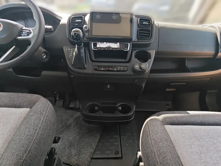 Fahrzeugbild Knaus Van i 650 MEG EX. MIETFAHRZEUG 2026 #9