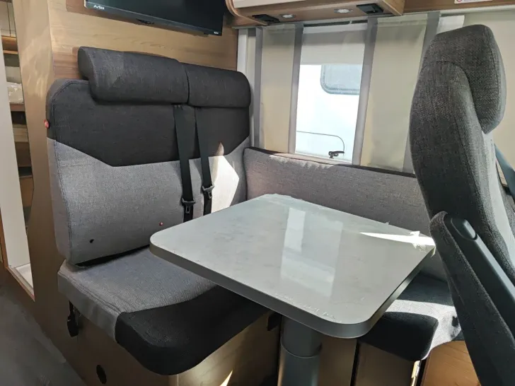 Fahrzeugbild Knaus Van i 650 MEG EX. MIETFAHRZEUG 2026 #12