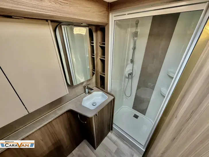 Fahrzeugbild Kabe Royal 740 TDL E5 KS 2,50m #13