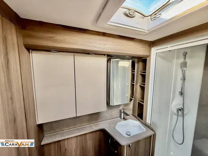 Fahrzeugbild Kabe Royal 740 TDL E5 KS 2,50m #17