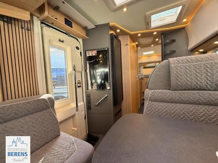 Fahrzeugbild Malibu I 450 RB LE comfort Mercedes #8