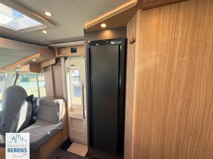 Fahrzeugbild Malibu I 450 RB LE comfort Mercedes #12