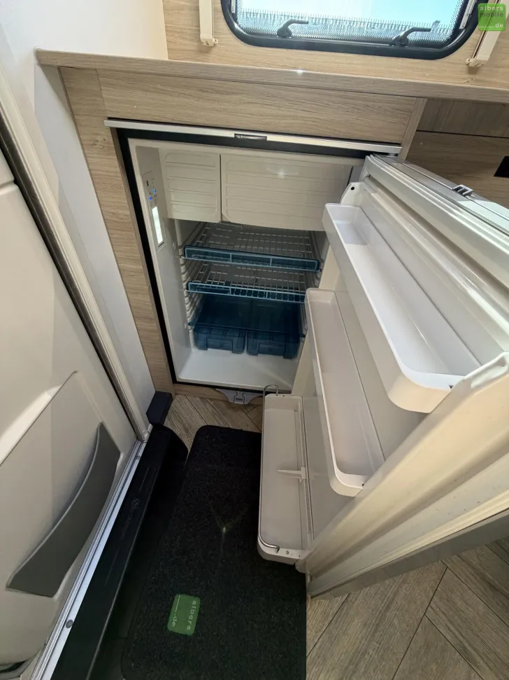 Fahrzeugbild Sterckeman Sport Edition 410CP Dachklimaanlage Dusche1500kg #12