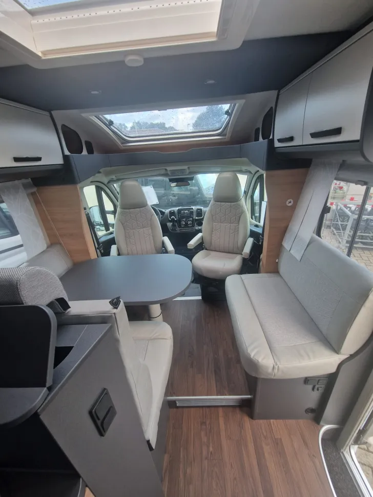 Fahrzeugbild Knaus L!VE TI 700 MEG/Automatik/Platinum #8