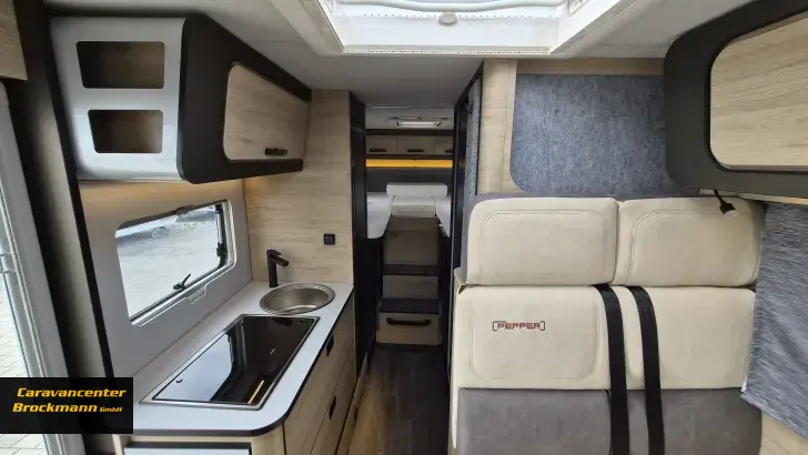 Fahrzeugbild Weinsberg CaraCompact EDITION PEPPER 600 MEG Modell 2027, UVP 86.854,- #12
