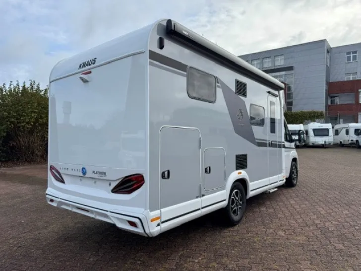 Fahrzeugbild Knaus L!VE WAVE 650 MEG Platinum Selection UVP: 87.069,-€ Modell 227 #4
