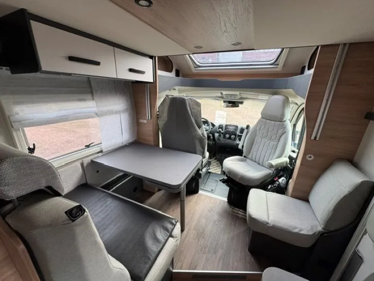 Fahrzeugbild Knaus L!VE WAVE 650 MEG Platinum Selection UVP: 87.069,-€ Modell 227 #11