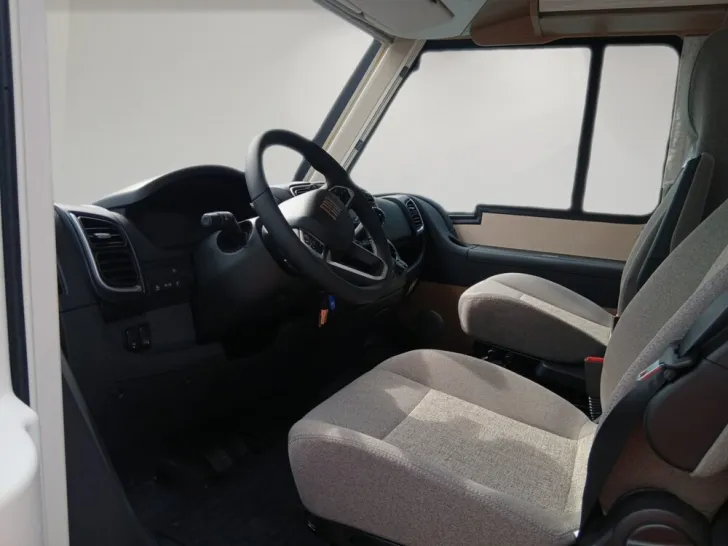 Fahrzeugbild Carthago C2-tourer I 143 KB LE comfort #7