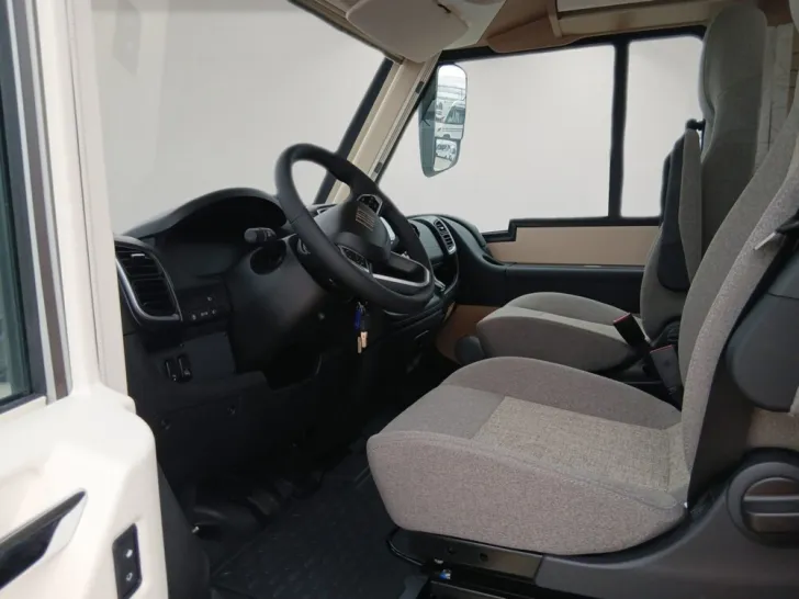 Fahrzeugbild Carthago C2-tourer I 145 RB LE comfort #7