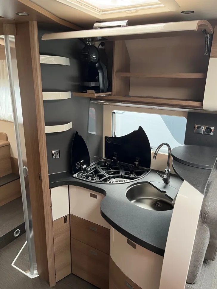 Fahrzeugbild Carthago C1-tourer T 148 RB QB K comfort #13