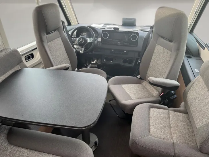 Fahrzeugbild Carthago C2-tourer I 148 RB QB K comfort #11