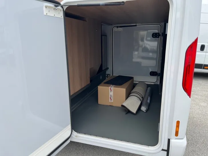 Fahrzeugbild Carthago C2-tourer I 143 KB LE comfort #19