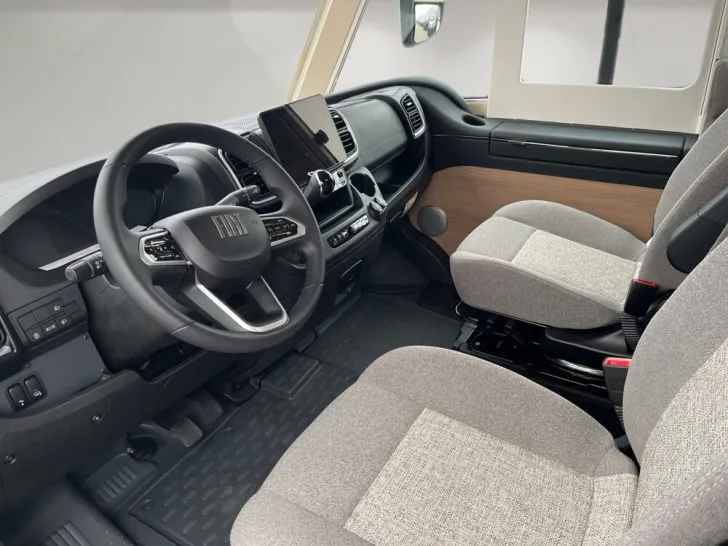 Fahrzeugbild Carthago C1-tourer Edition+ I 149 RB LE comfort #7