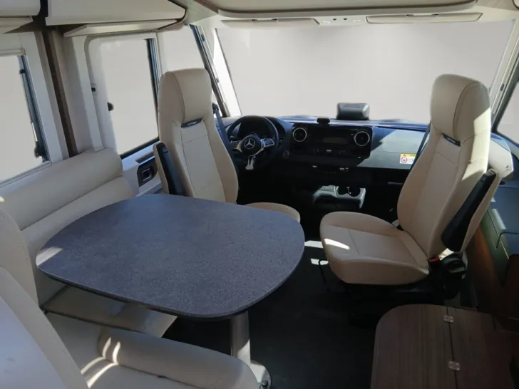 Fahrzeugbild Carthago chic c-line I 6.2 XL QB #11