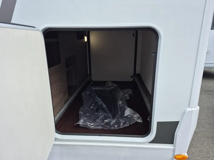 Fahrzeugbild Carado Edition26 T Ford 447 5.Sitzplatz/Hubbett/Solar #8