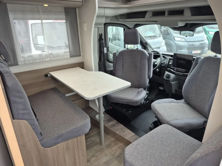Fahrzeugbild Carado Edition26 T Ford 447 5.Sitzplatz/Hubbett/Solar #17