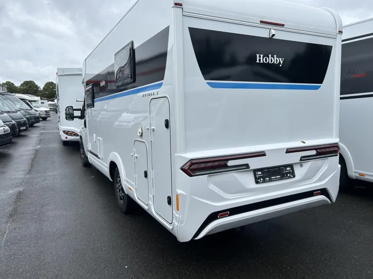 Fahrzeugbild Hobby OnTour C 700 GQ Ersparnis: 16.156  #5