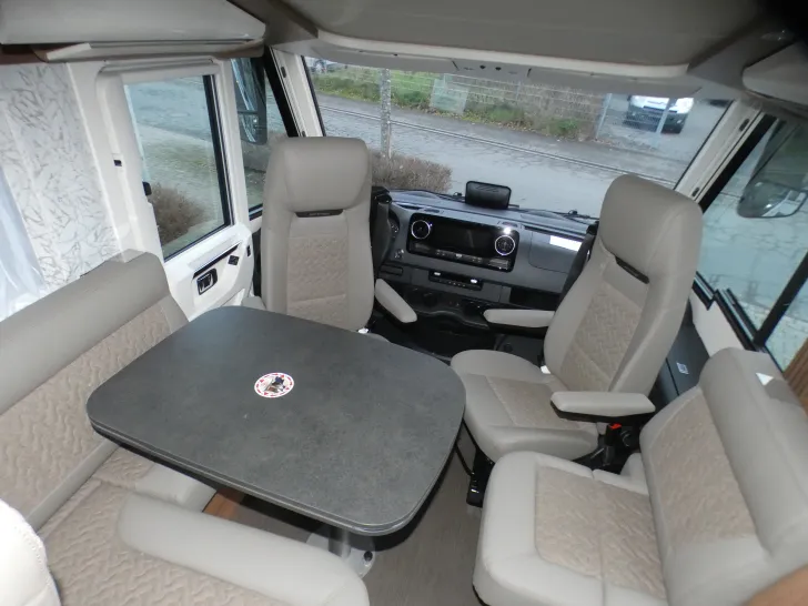 Fahrzeugbild Carthago C2-tourer I 147 RB-LE "L" comfort 4.2t #16