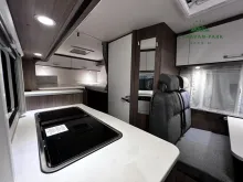 Fahrzeugbild Carado V 337 #11