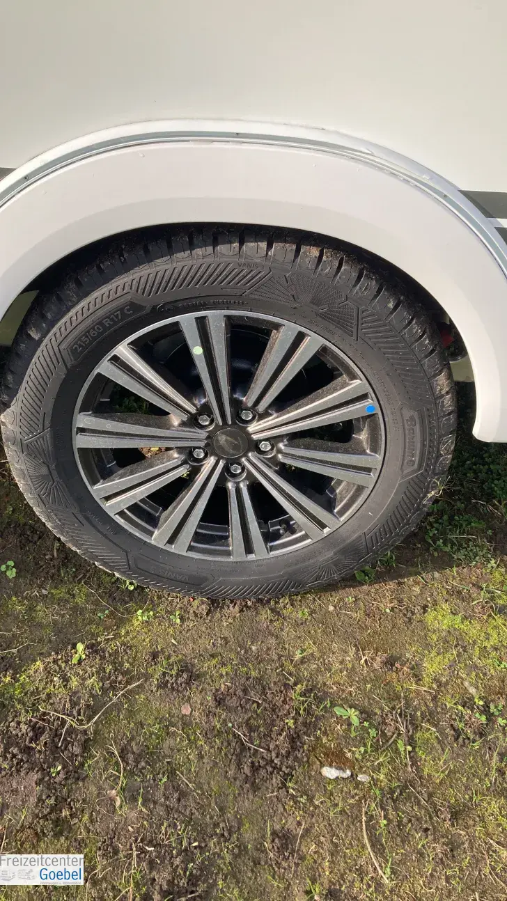 Schräg Hinten Dethleffs c' go 495 FR Edition 10