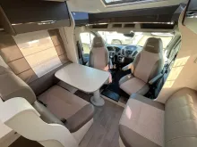Fahrzeugbild Challenger Mageo 387GA #18
