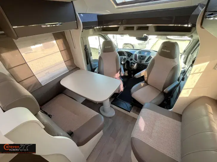 Fahrzeugbild Challenger Mageo 387GA #18