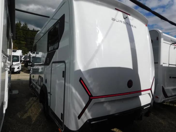 Fahrzeugbild Bürstner Signature SFT 7.1 Combi6E, Navi, 32-Zoll TV #4