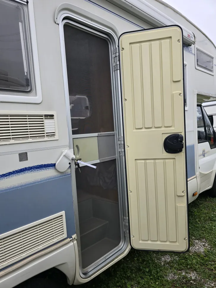 Fahrzeugbild Rimor Super Brig Serie 6 680 TC 6 - Personen #24