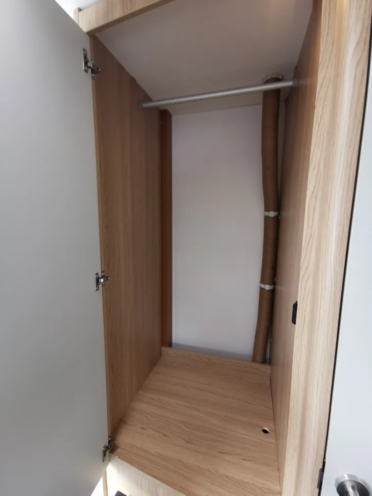 Fahrzeugbild Dethleffs Aero 510 ER / AUTARK / DUSCHPAKET / DUOCONTROL #28