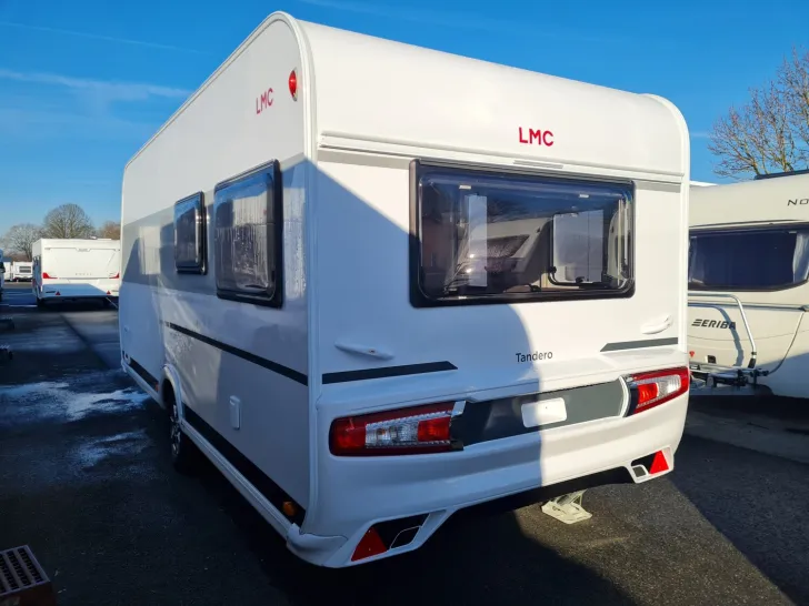 Fahrzeugbild LMC Tandero 480 D /Franz.Bett/Rundsitzgruppe #5