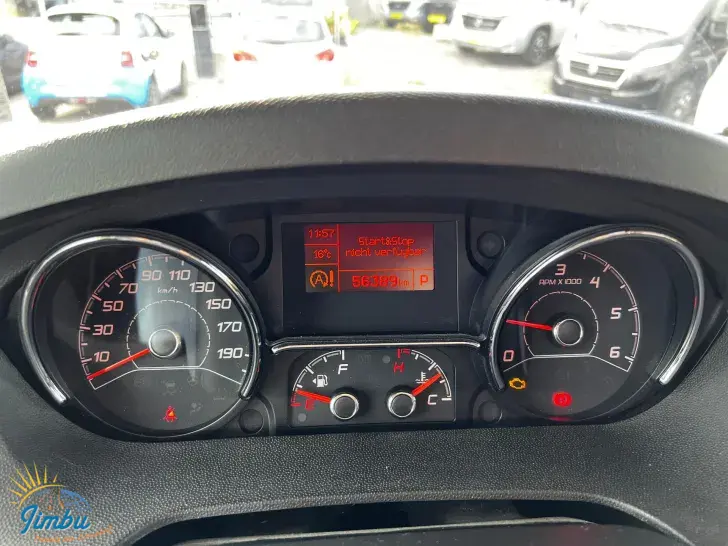 Fahrzeugbild Carthago chic c-line I 4.9 LE #9