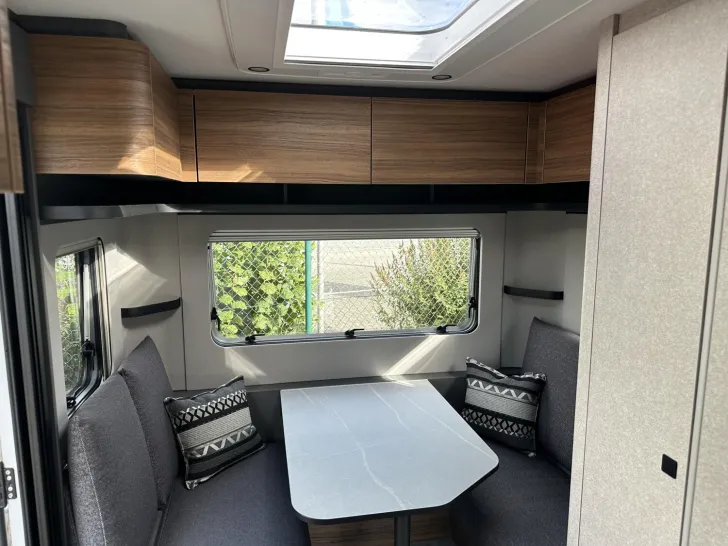 Fahrzeugbild Hymer Eriba Eriba Novaline 470 #10
