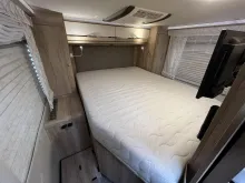 Fahrzeugbild Eura Mobil Integra Line 725 QB Autom.Getr-Klimaanlage-150PS #16