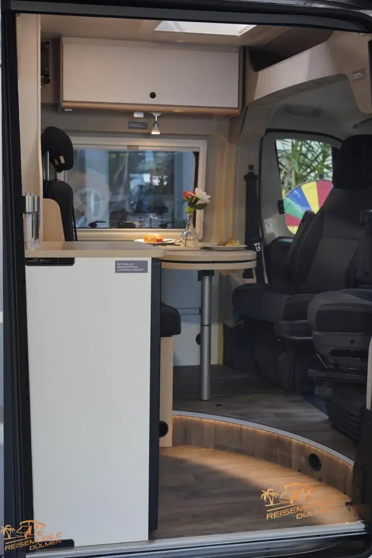 Fahrzeugbild LMC Innovan Pure 600 8G Auto #8