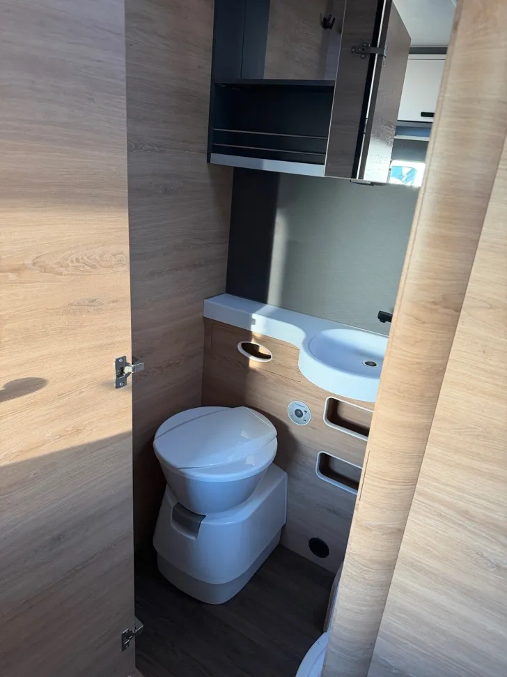Fahrzeugbild Knaus L!VE TI PLATINUM SELECTION 700 MEG #15