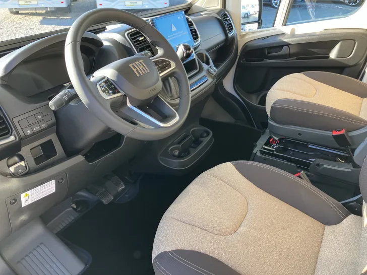 Fahrzeugbild Eura Mobil Activa One 630 LS KAMERA+NAVI+AUTOMATIK #9