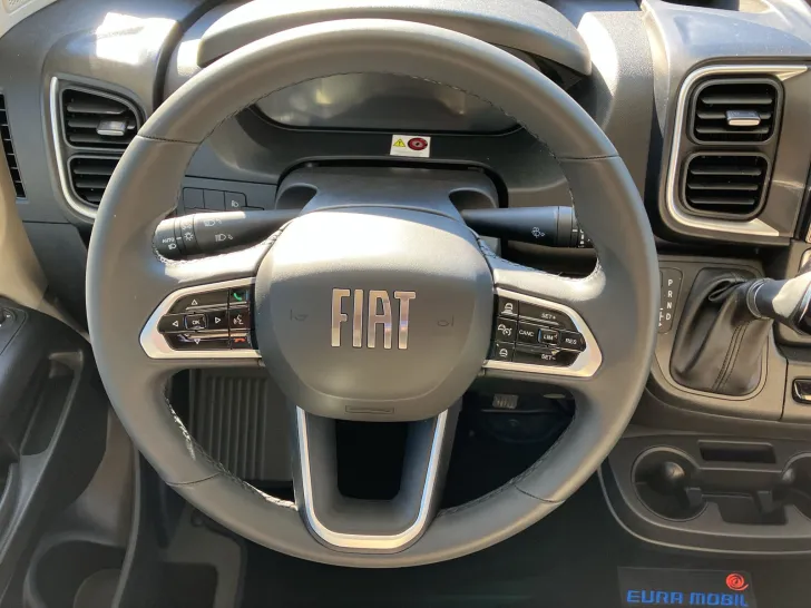 Fahrzeugbild Eura Mobil Activa One 630 LS KAMERA+NAVI+AUTOMATIK #11