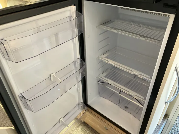 Fahrzeugbild Eura Mobil Activa One 630 LS KAMERA+NAVI+AUTOMATIK #34
