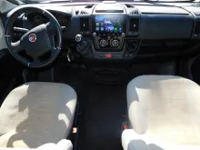 Fahrzeugbild Globecar Summit 600 Fiat 5 Sitzplätze + Rollerträger #10
