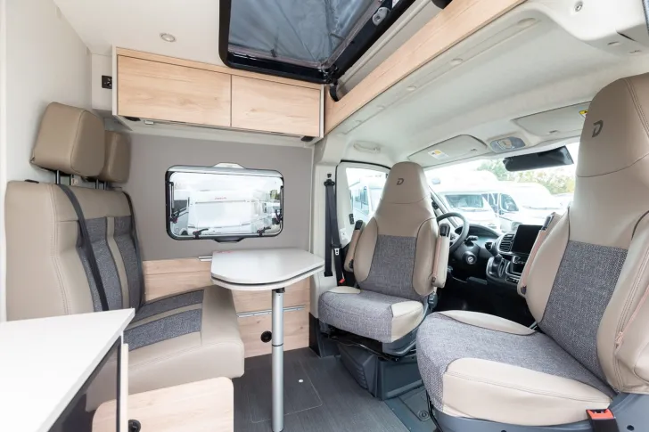 Fahrzeugbild Dethleffs Globetrail 600 DS Fiat #9