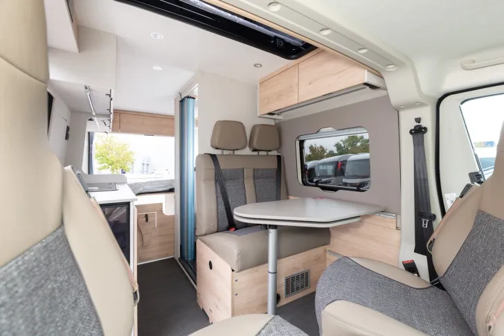 Fahrzeugbild Dethleffs Globetrail 600 DS Fiat #12